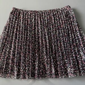 Elle pleated skirt